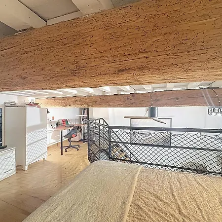 Le Mezz, Avec Mezzanine *